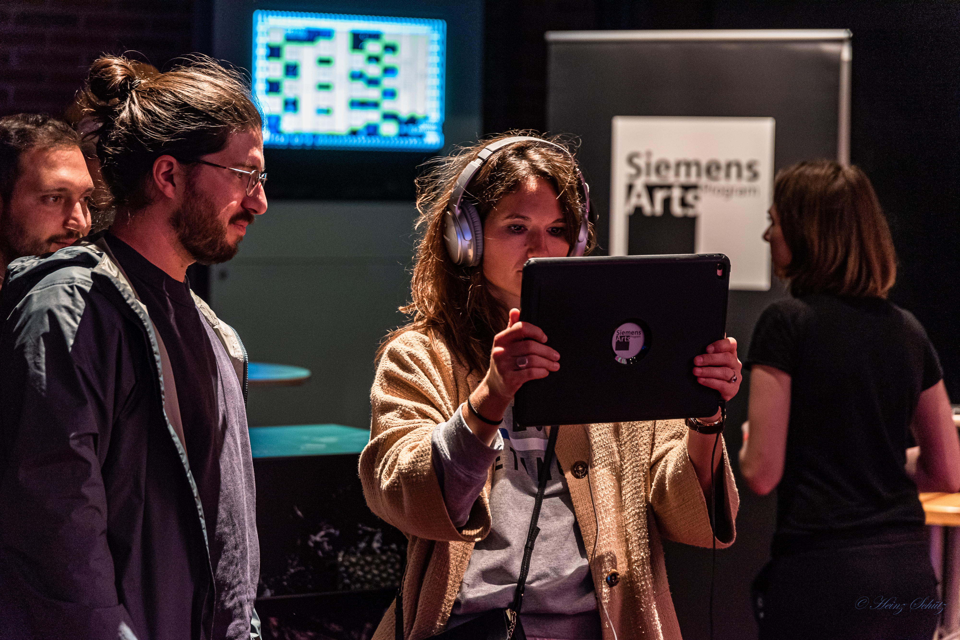 Digitalanalog 2019 - Sa 19.10.19 - Foyer-AMY - Siemens Arts Programm